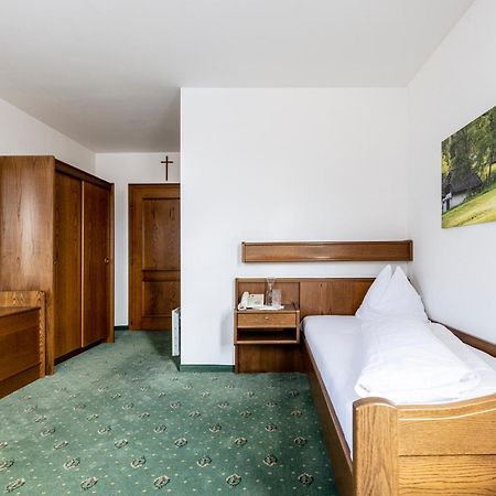 Genussgasthof & Hotel Beim Krutzler Heiligenbrunn Ngoại thất bức ảnh