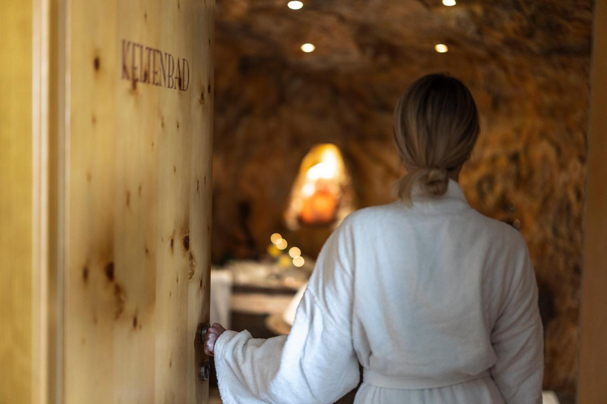 Genussgasthof & Hotel Beim Krutzler Heiligenbrunn Ngoại thất bức ảnh