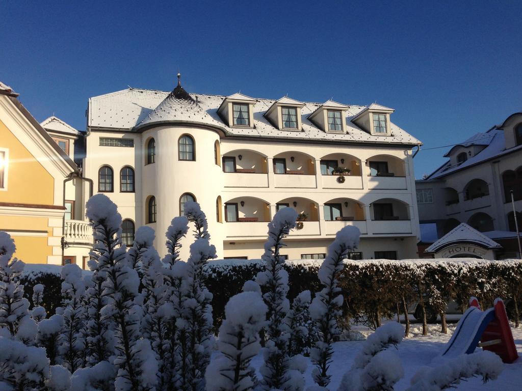 Genussgasthof & Hotel Beim Krutzler Heiligenbrunn Ngoại thất bức ảnh