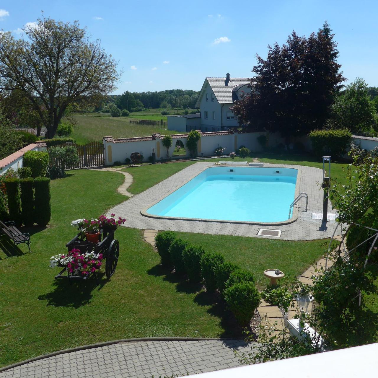 Genussgasthof & Hotel Beim Krutzler Heiligenbrunn Ngoại thất bức ảnh